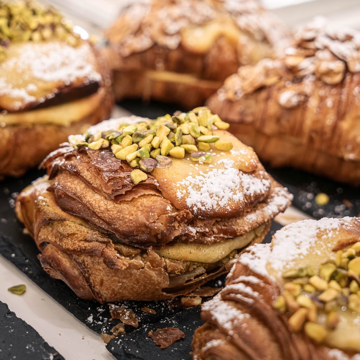 Chocolatine à la Pistache